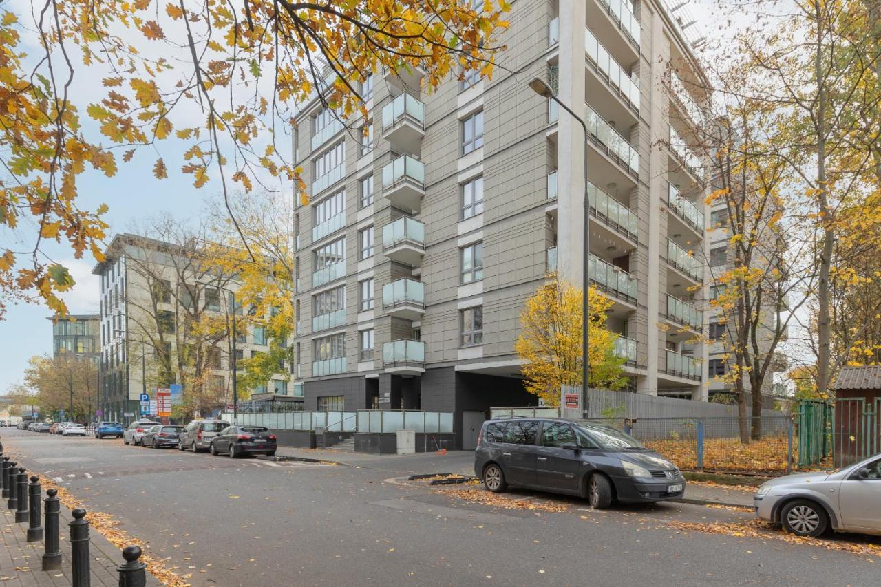 Warsaw Srodmiescie Riverside Three-Bedroom Apartment By Renters Exterior foto